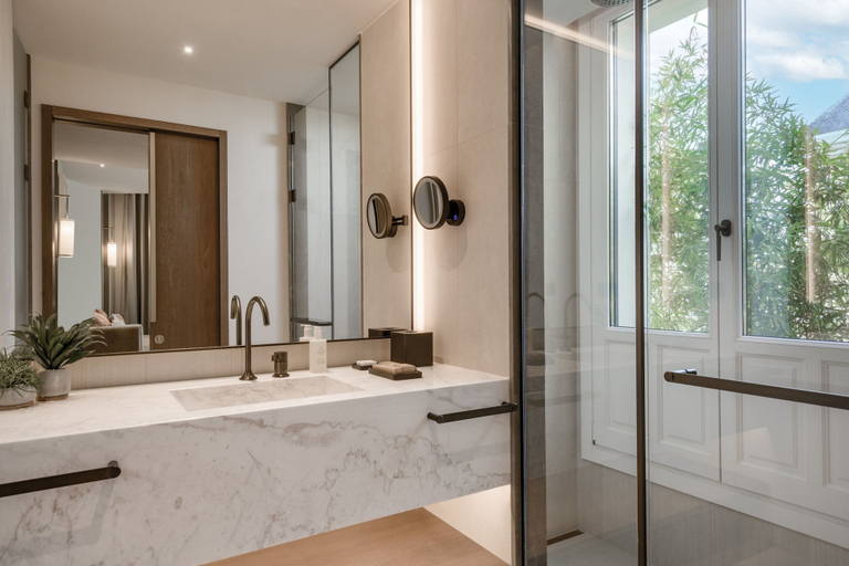 Bathroom 3, JW Marriott Hotel Madrid, Madrid