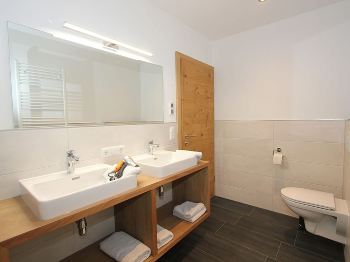 Bathroom 5, Luxurious Apartment in Fugenberg With Sauna, Schwaz