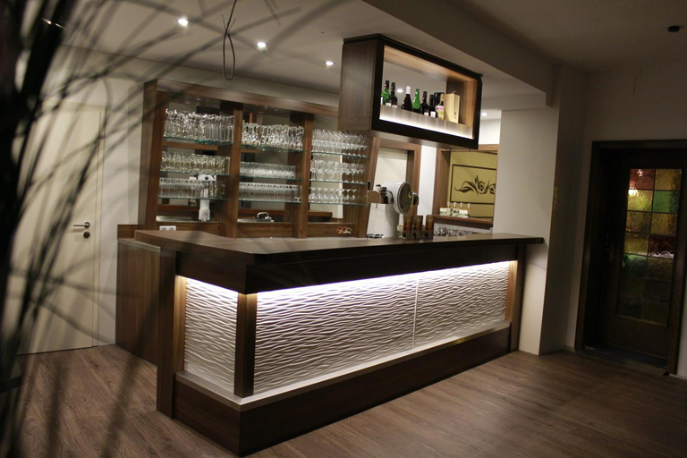 Others 4, Ummen Hotel & Restaurant, Cloppenburg
