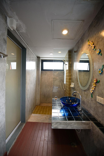 Others 3, Chana Place Lanna , Muang Chiang Mai