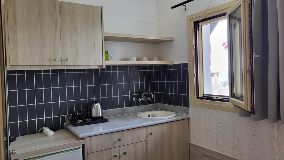 Others 4, Mesonette Bungalow Sea View, Crete