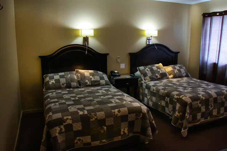 Bedroom 4, Hotel Harbour Grace, Division No. 1