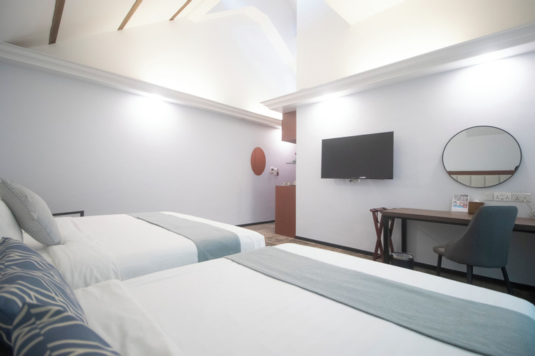 Bedroom 23