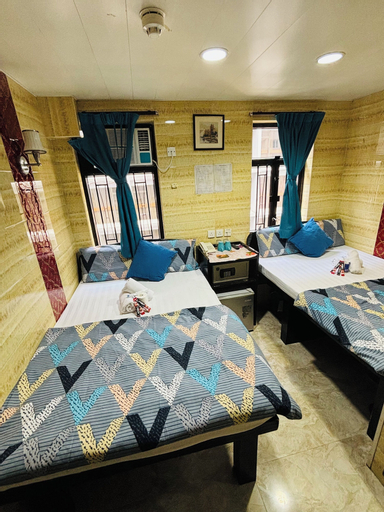 Bedroom 5