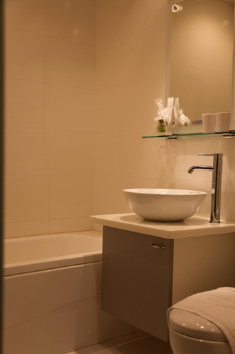 Bathroom 5, Royal Hotel, Taipei City