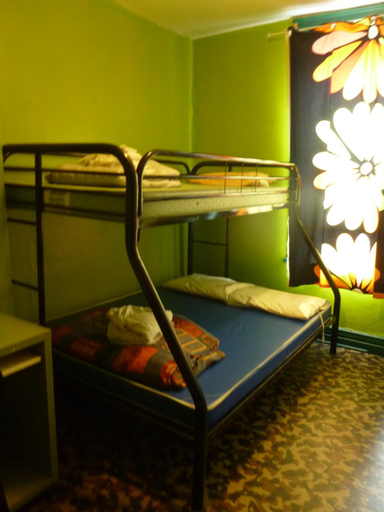 Others 3, GLOBE-TROTTER & BACKPACKERS HOSTEL, Communauté-Urbaine-de-Québec