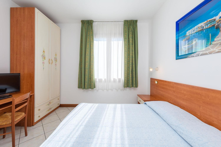 Bedroom 5, Albergo Nuova Aurora, Venezia