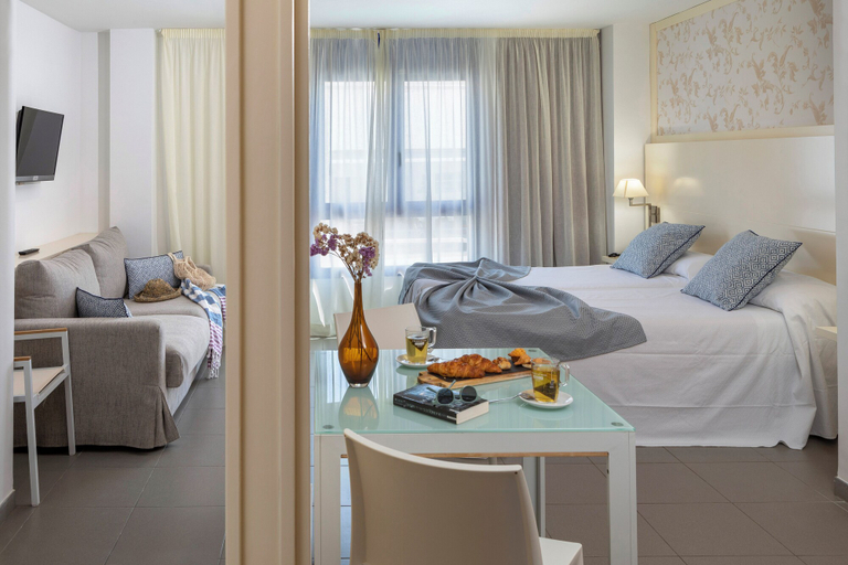 Bedroom 4, Hotel Spa Cap de Creus, Girona