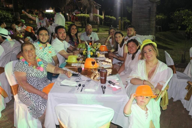 Food & Drinks 5, Eco Hotel El Reposo, Tibacuy
