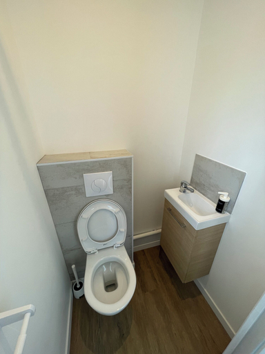 Bathroom 5, Massy Appart Hotel, Essonne