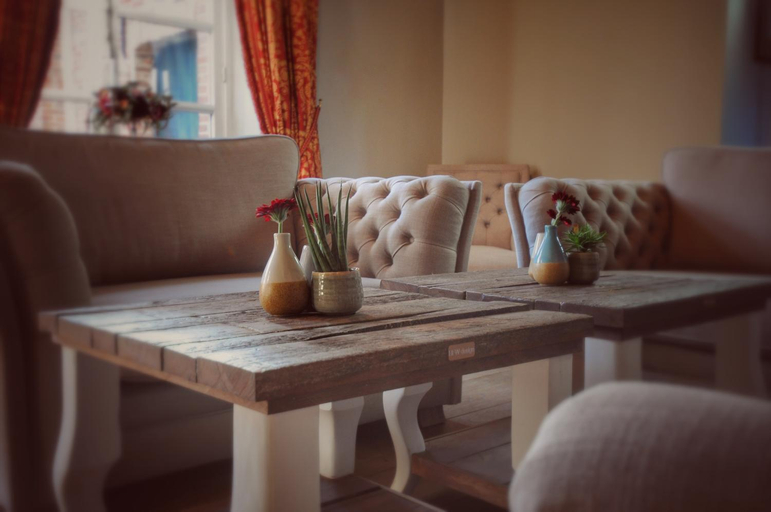 Others 5, B&B Stillant, Antwerpen