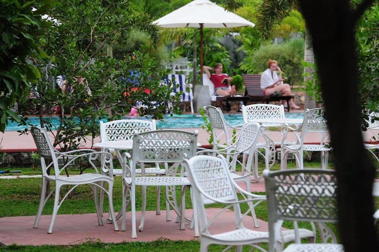 Food & Drinks 4, Gamodh Citadel Resort, N. Palatha Central