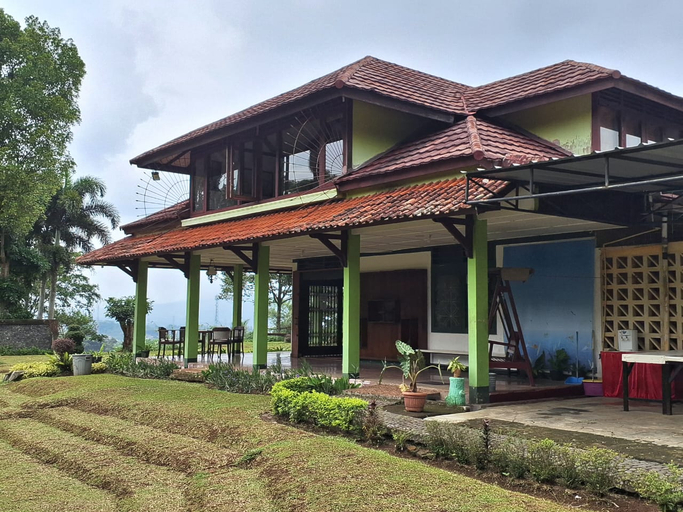 Exterior & Views 2, Paddessa's Maison Villa & Resto (permanently closed), Bogor