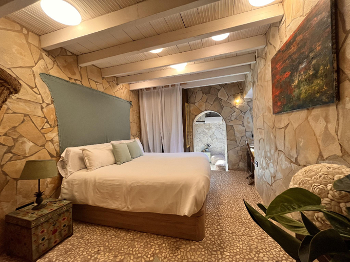 Bedroom 2, Boutique Hostal Salinas, Baleares