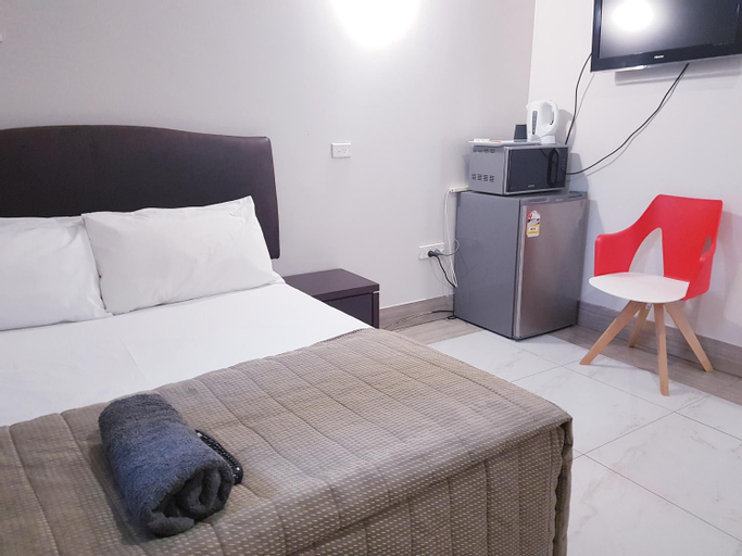 Bedroom 13