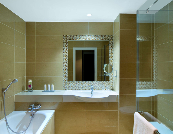 Bathroom 4, Radisson Blu Hotel, Addis Ababa, Addis Abeba