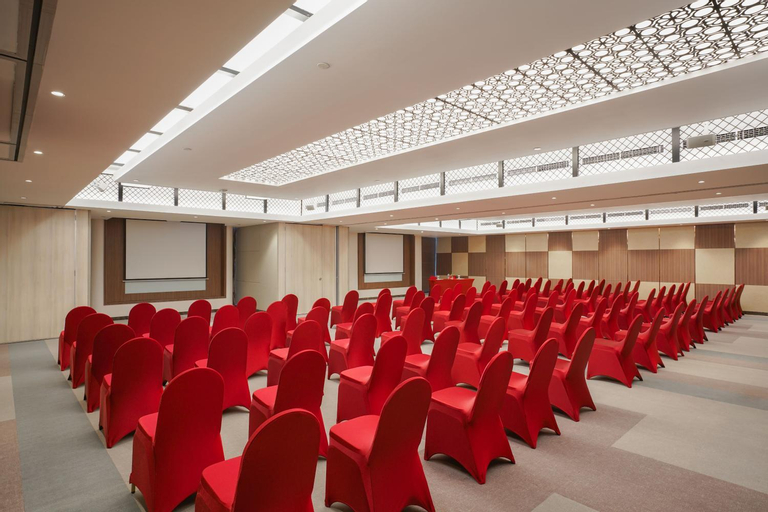 Business Facilities 25