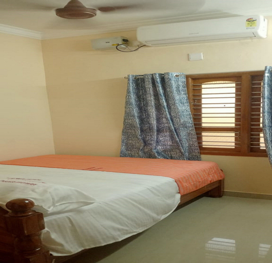 Bedroom 8