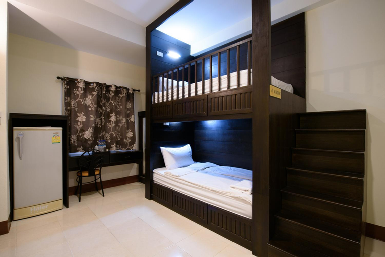 Bedroom 8