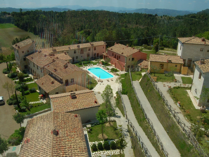 Pool 5, Pretty Apartment Near San Gimignano, Florence