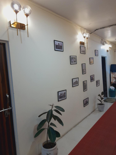 Others 5, Homestay near ISBT Kashmiri Gate & Metro | Private Rooms & Dorms, Delhi