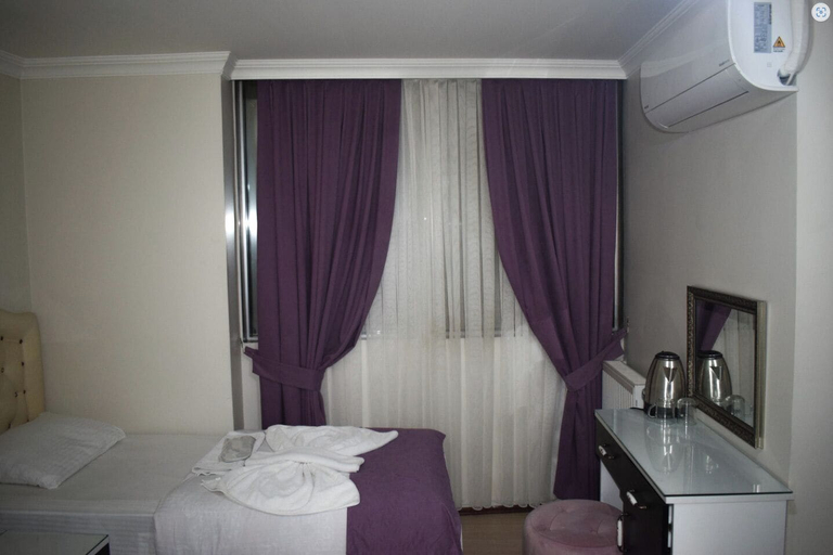 Bedroom 3, Kumbet Hotel, Güngören
