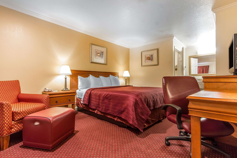 Bedroom 3, Quality Inn And Suites Gilroy, Santa Clara