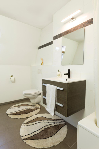 Others 5, inn Venlo Apartment, Venlo