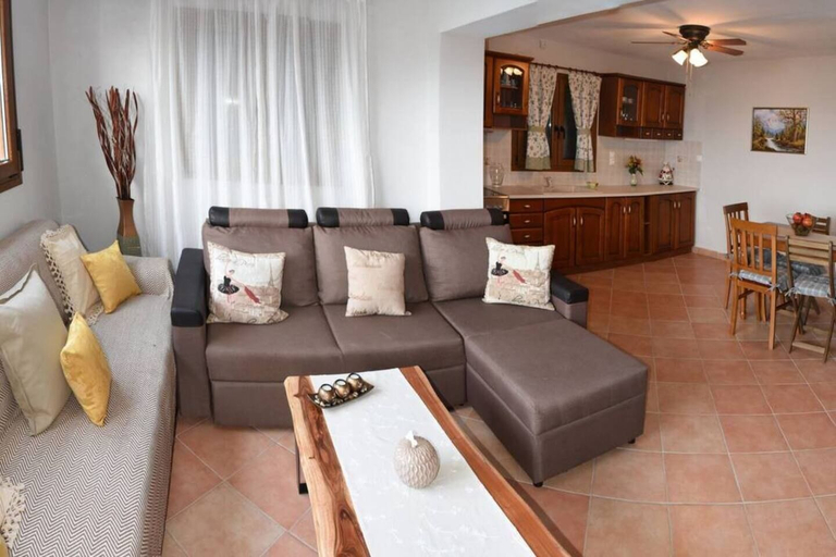 Others 4, Artemis Apartment with Stunning view, Thessaly