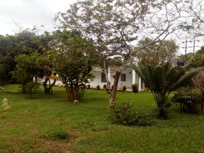 Others 5, Finca la Miradita, Cumaral