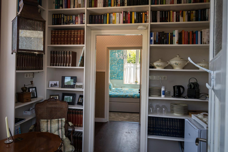 Others 4, B&B 't Raethuys, Harenkarspel