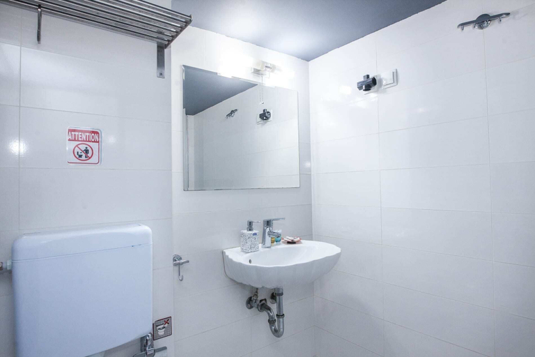 Bathroom 2, Amazing apartment at Exarcheia, Attica