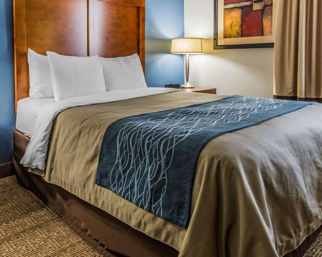 Bedroom 3, Quality Inn Belle Vernon, Westmoreland