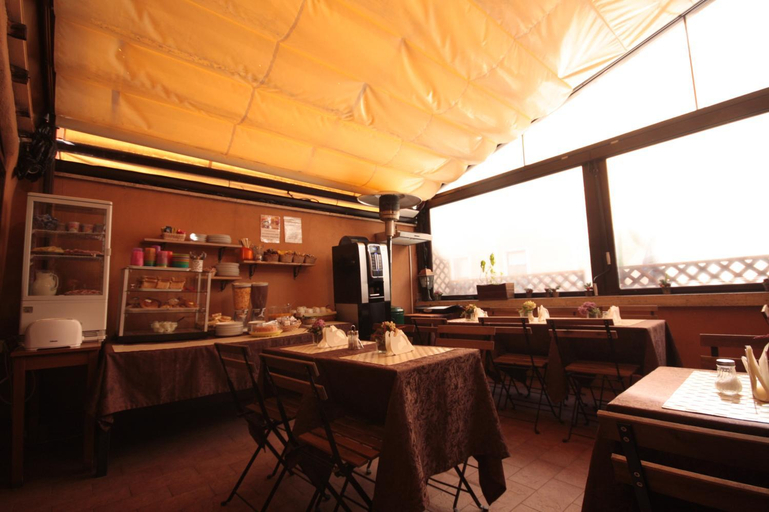 Food & Drinks, Cherubini, Roma