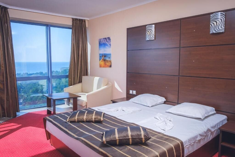 Bedroom 2, Regina Hotel, Varna