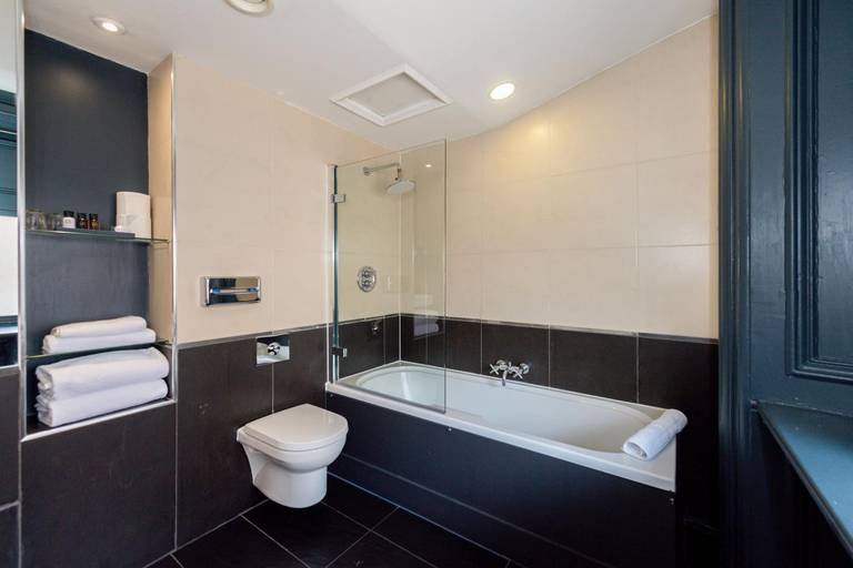 Bathroom 4, 62 Castle St - Exclusive Hotel, Sefton