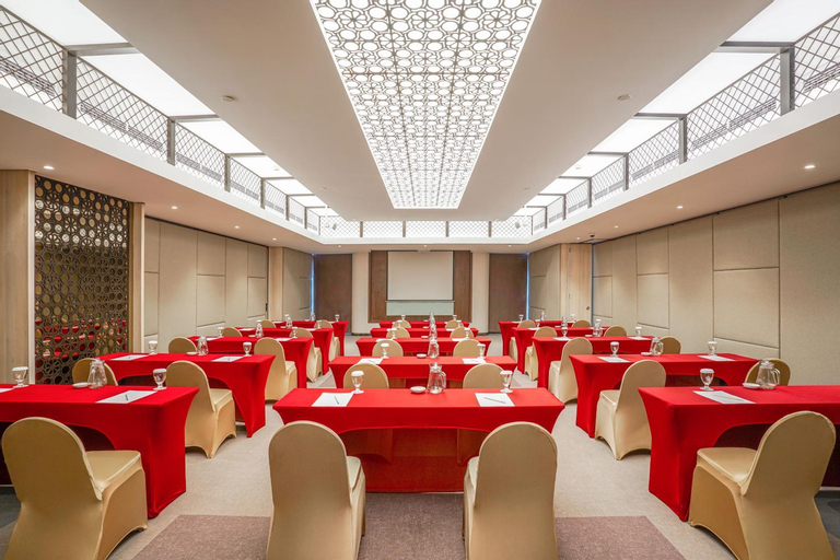 Business Facilities 26