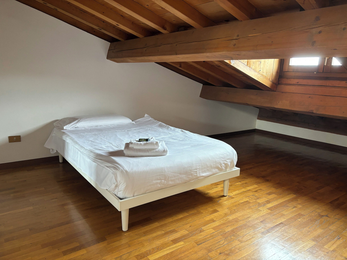 Bedroom 2, VERONETTA 52, Verona