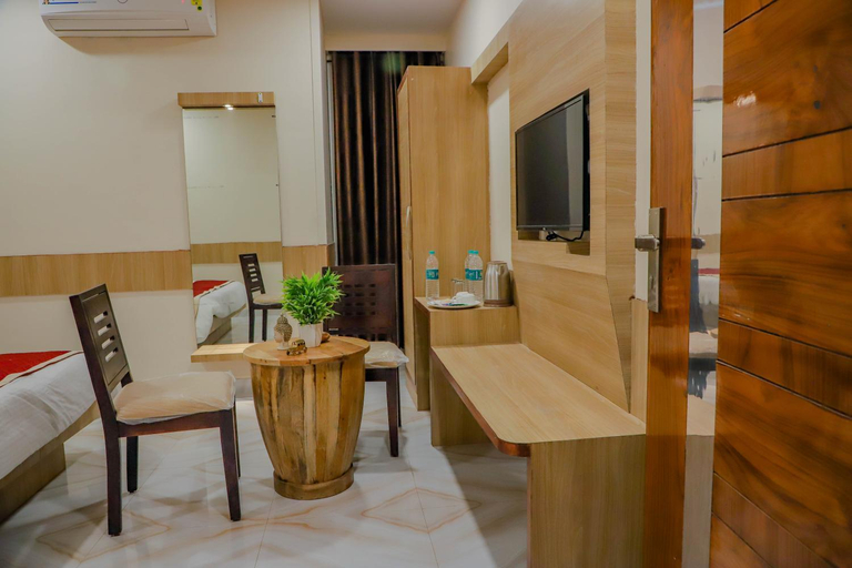Others 4, Komal Inn Pushkar, Ajmer