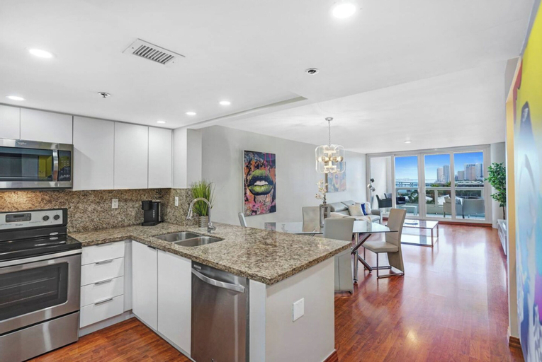 Dining Room 15