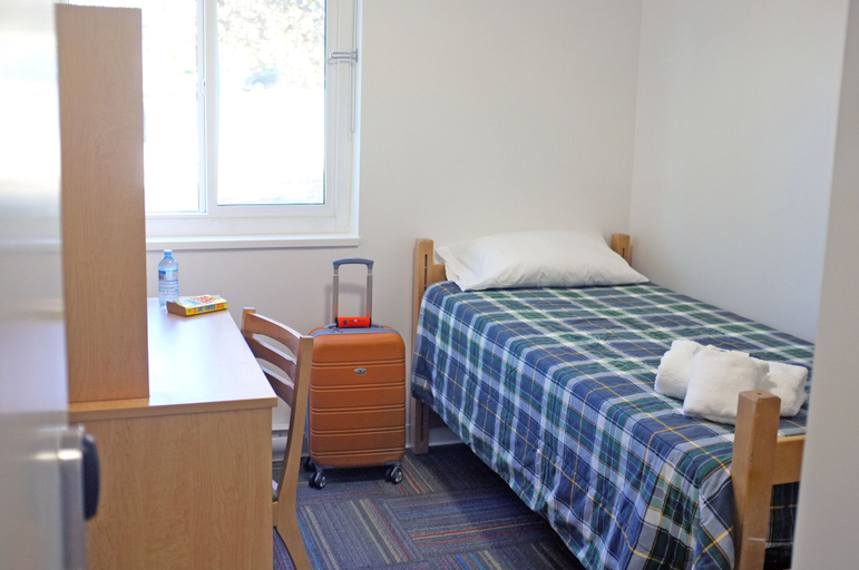Room 5, University of British Columbia - UBC Okanagan Campus, Central Okanagan