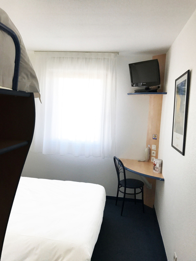 Bedroom 3, Atena Bordeaux Sud Est Créon - Vélo Friendly, Gironde