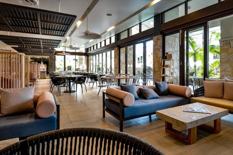 Others 2, Port Douglas Penthouse at Sea Temple, Douglas