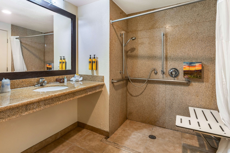 Bathroom 4, Best Western Plus Wine Country Inn & Suites, Sonoma