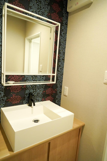 Bathroom 3, Koti Sopo Universal Bay 3 by Liaison, Osaka