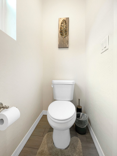 Bathroom 3, Mt Elden Tree Home, Coconino