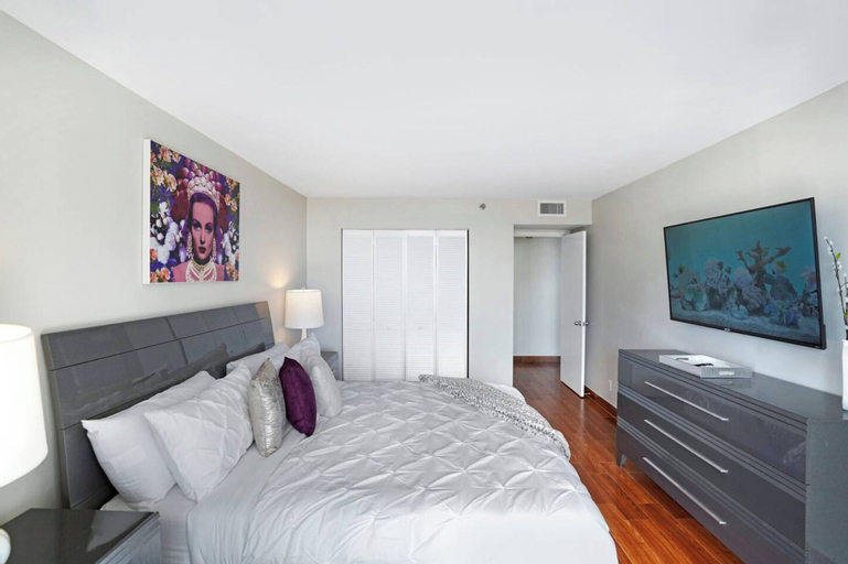 Bedroom 21