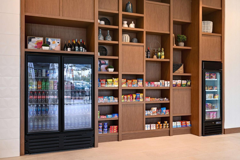 Food & Drinks 5, Home2 Suites by Hilton Anaheim Resort, Orange