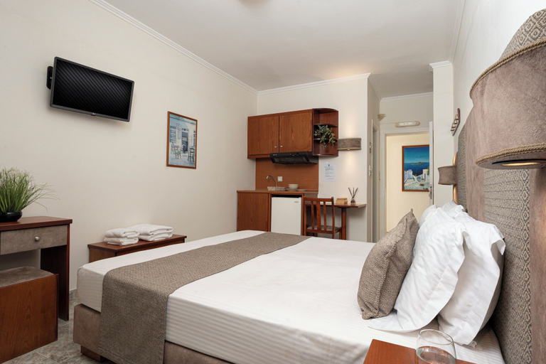 Bedroom 4, Hotel Dionysis Studios, South Aegean
