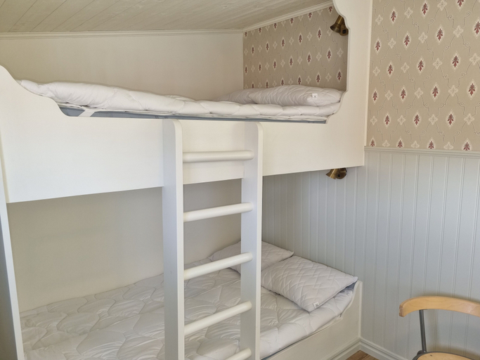 Bedroom 2, Korskullens Camping Stugor & Cafe, Söderköping
